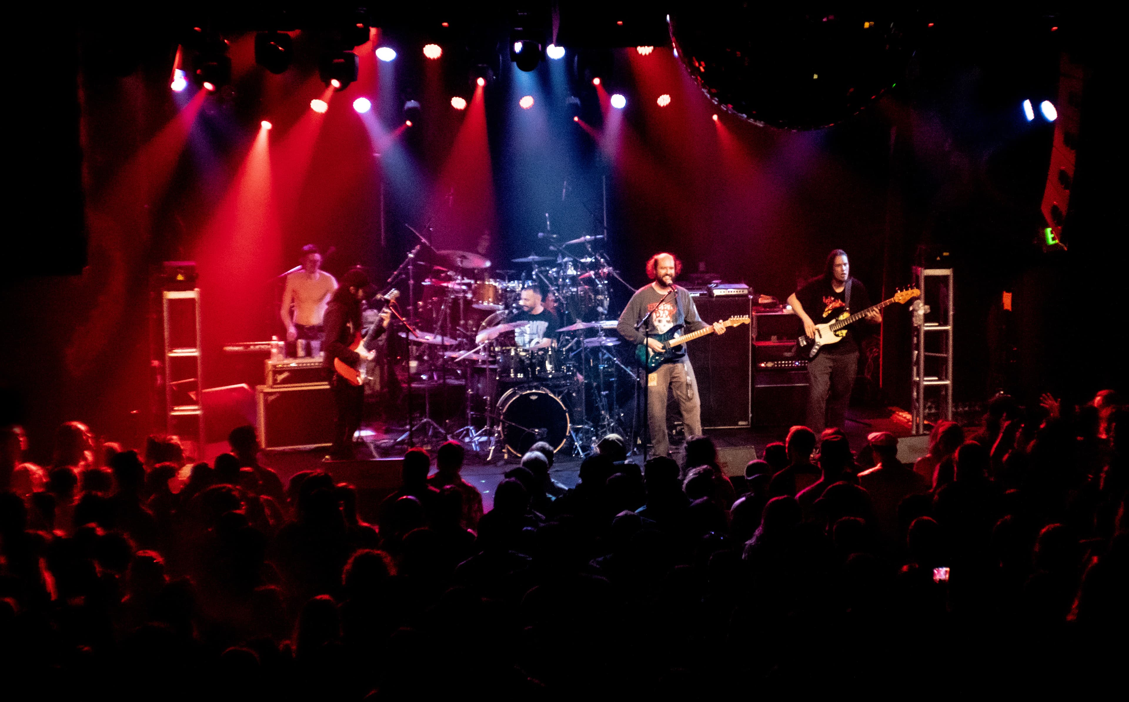 shwarma live performance